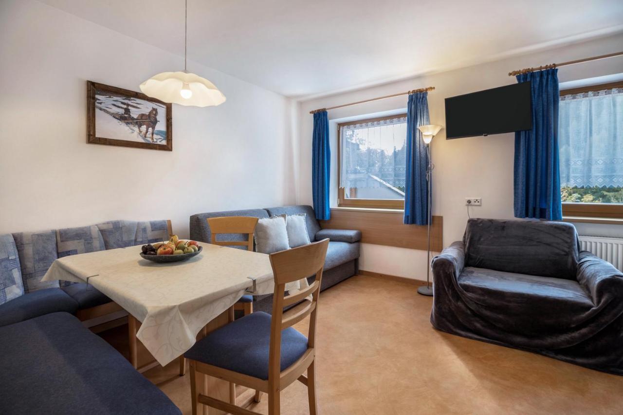 Haus Belodei - Apt B San Martino in Badia Exteriér fotografie