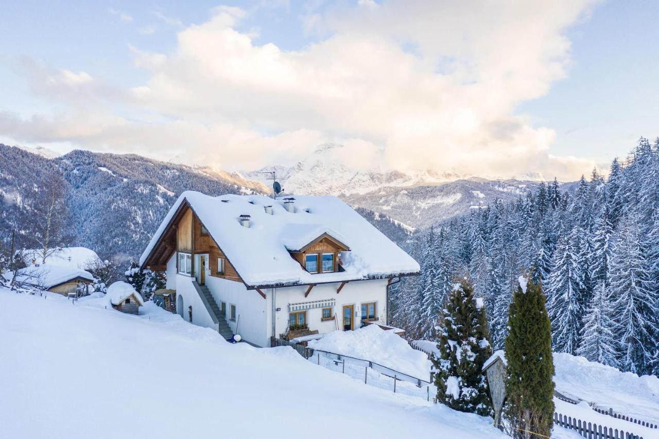 Haus Belodei - Apt B San Martino in Badia Exteriér fotografie